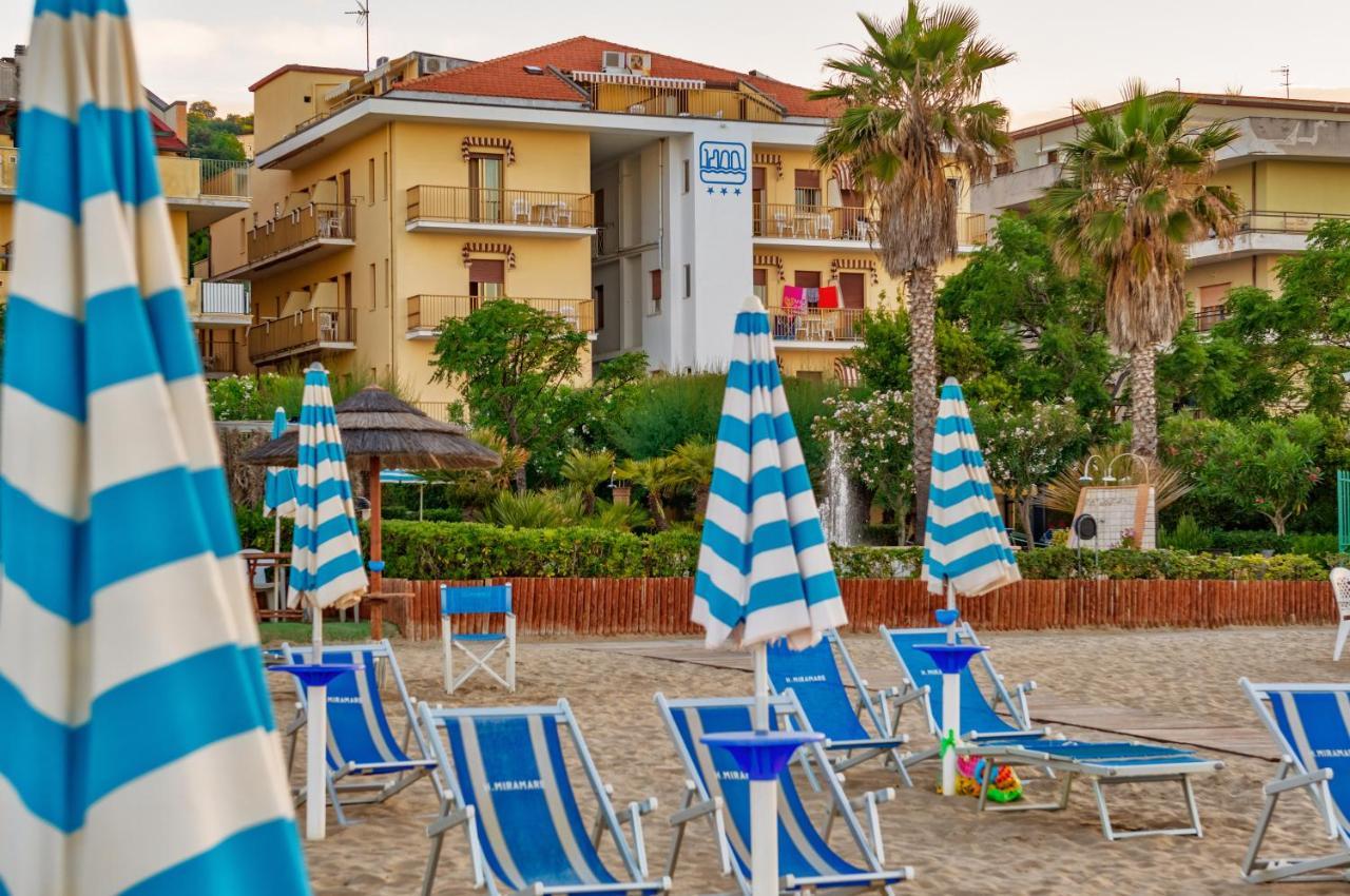 Hotel Miramare - Silvi Marina Exteriör bild